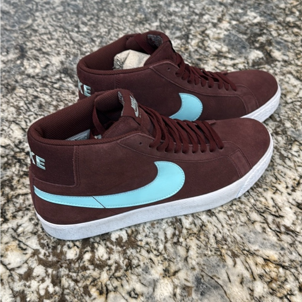 Mens Nike SB Zoom Blazer Mid 11 1/2